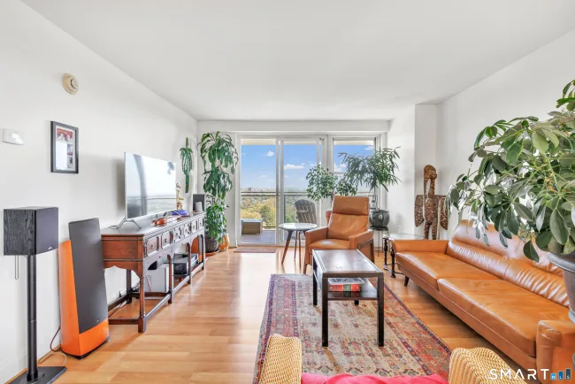 2625 Park Avenue #PHD