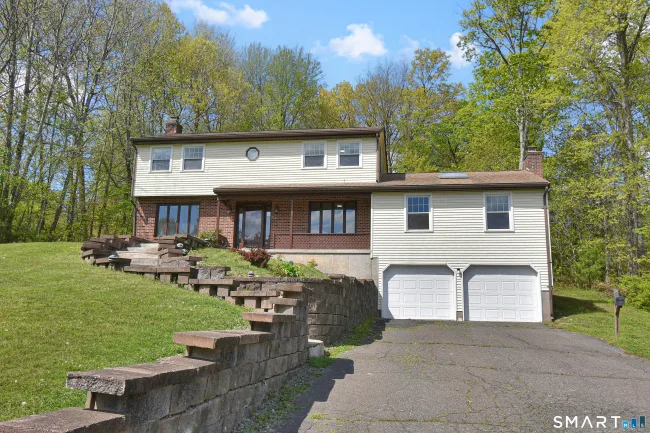 24 Valley View Drive