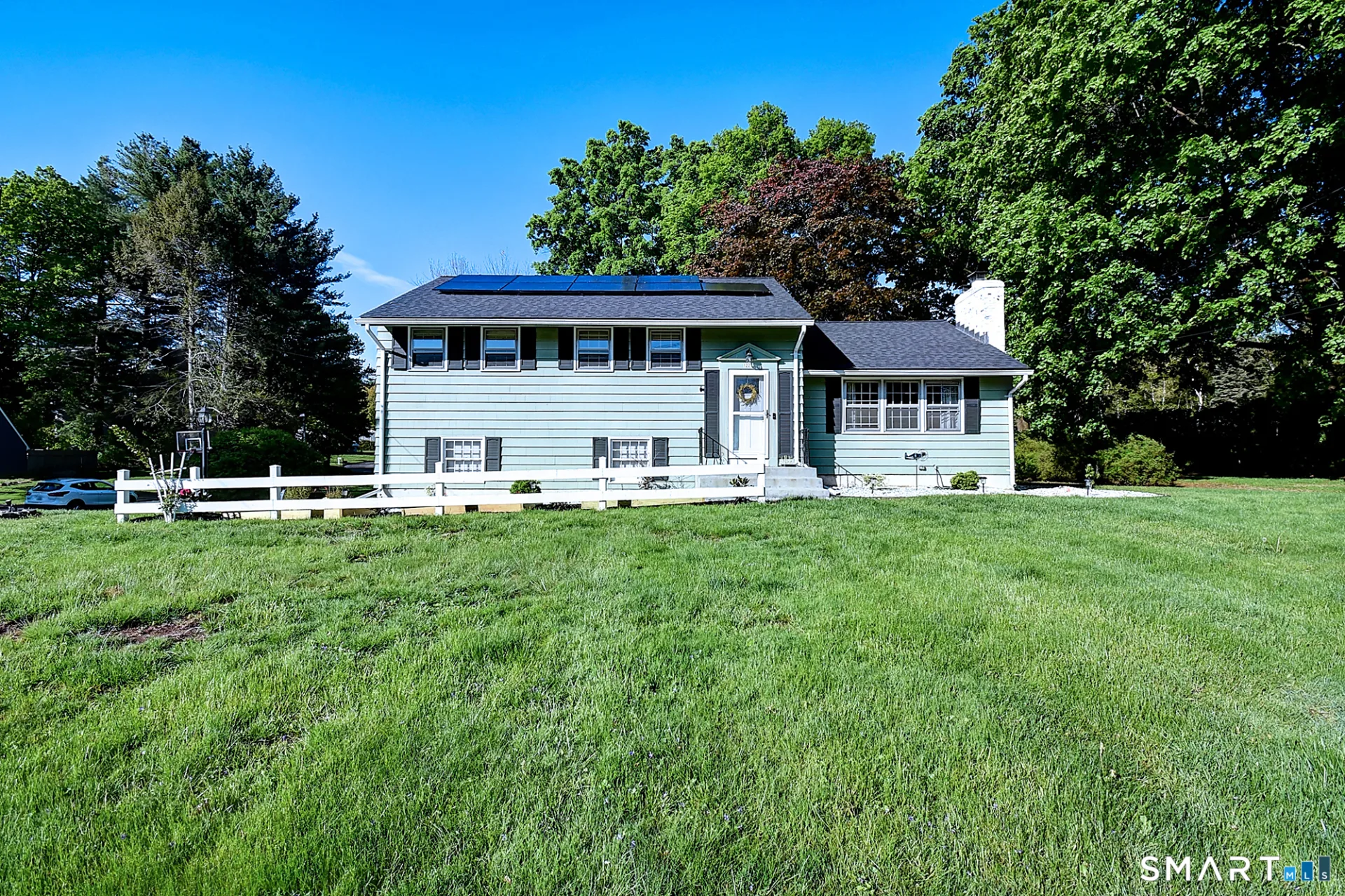 1221 Poquonock Avenue, Windsor, CT