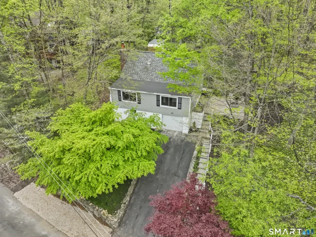 318 Mountain Road
