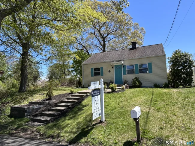 33 Howard Court, Milford, CT