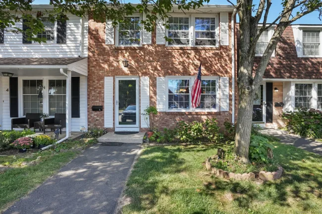 6 Jackson Drive #6