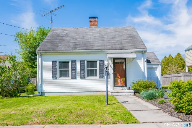 37 Harmund Place