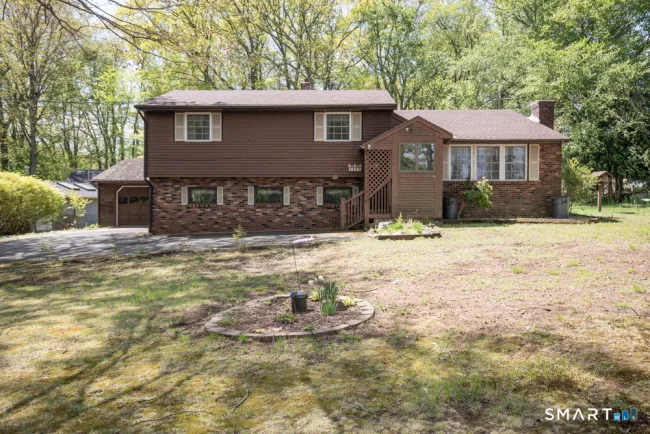 245 Grieb Road, Wallingford, CT