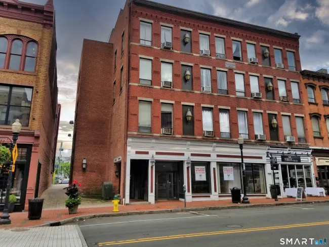 94 Washington Street #14