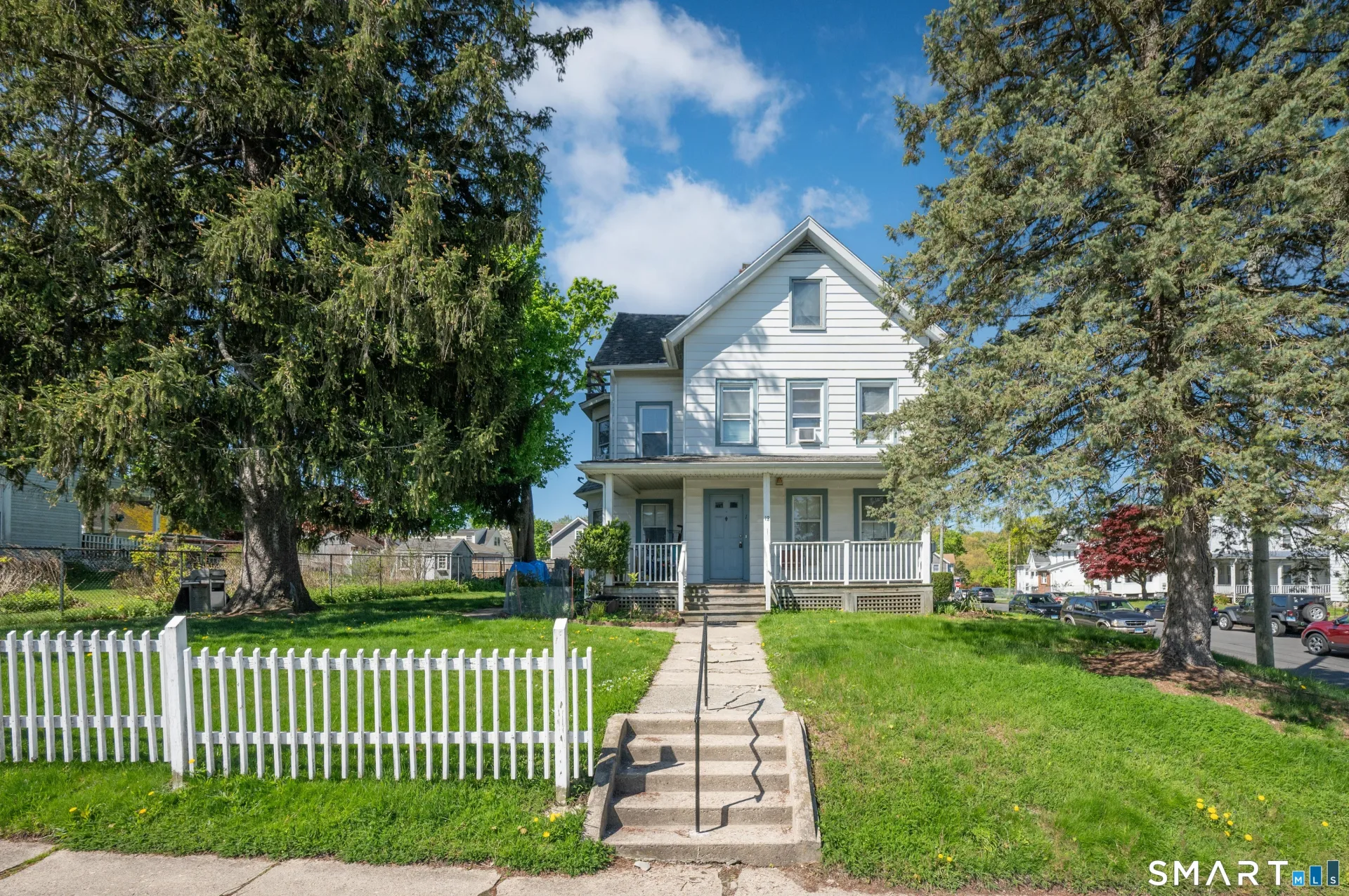 18 Mallory Street, Danbury, CT