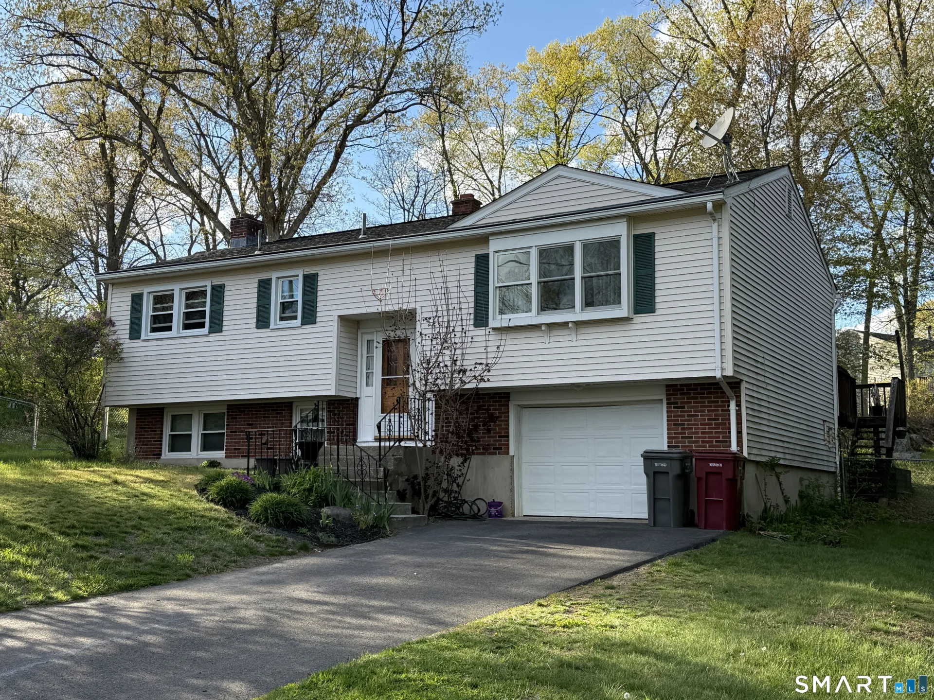67 Gail Drive, Naugatuck, CT