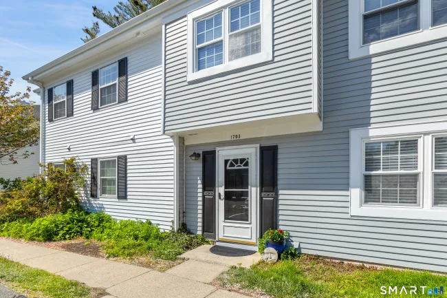 93 Park Avenue #1703