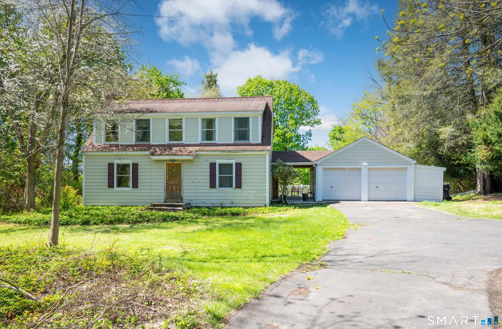 30 Whisconier Road, Brookfield, CT