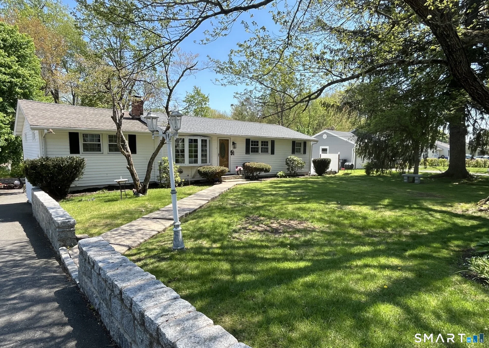 43 Meadowbrook Road, Danbury, CT
