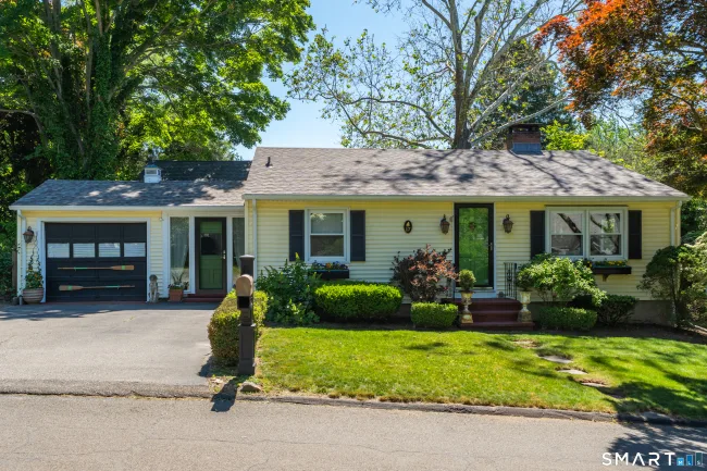 17 Grandview Terrace