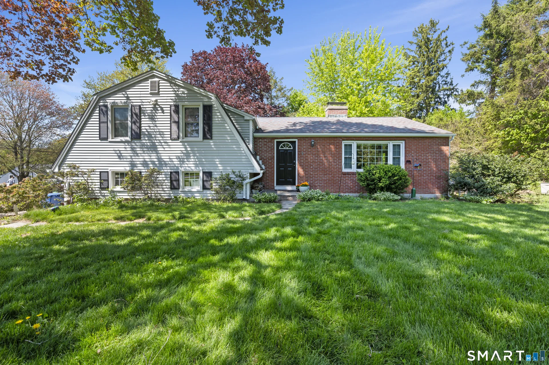 9 Lakewood Circle, Glastonbury, CT