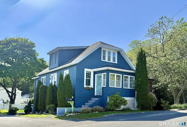 31 Hillcrest Avenue