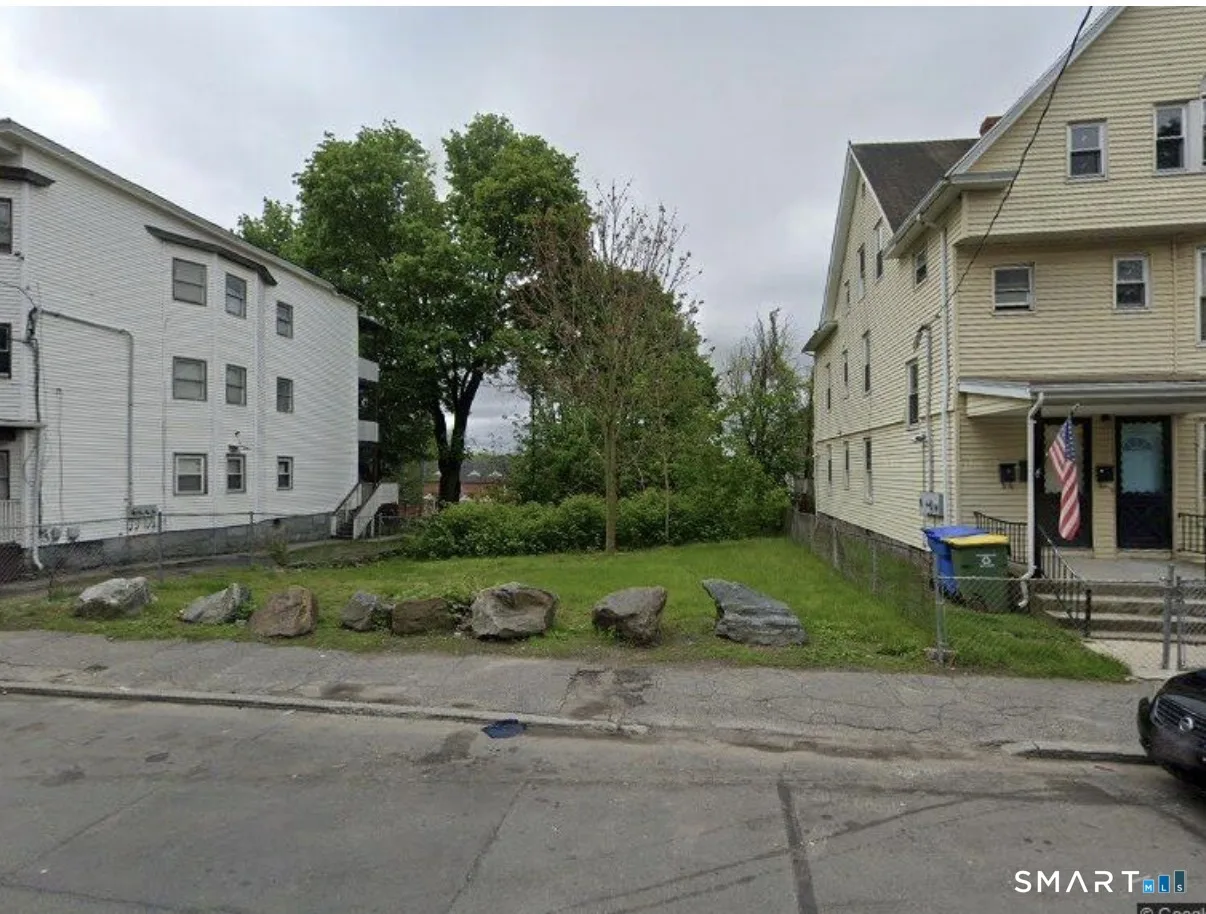 20 Walnut Avenue, Waterbury, CT