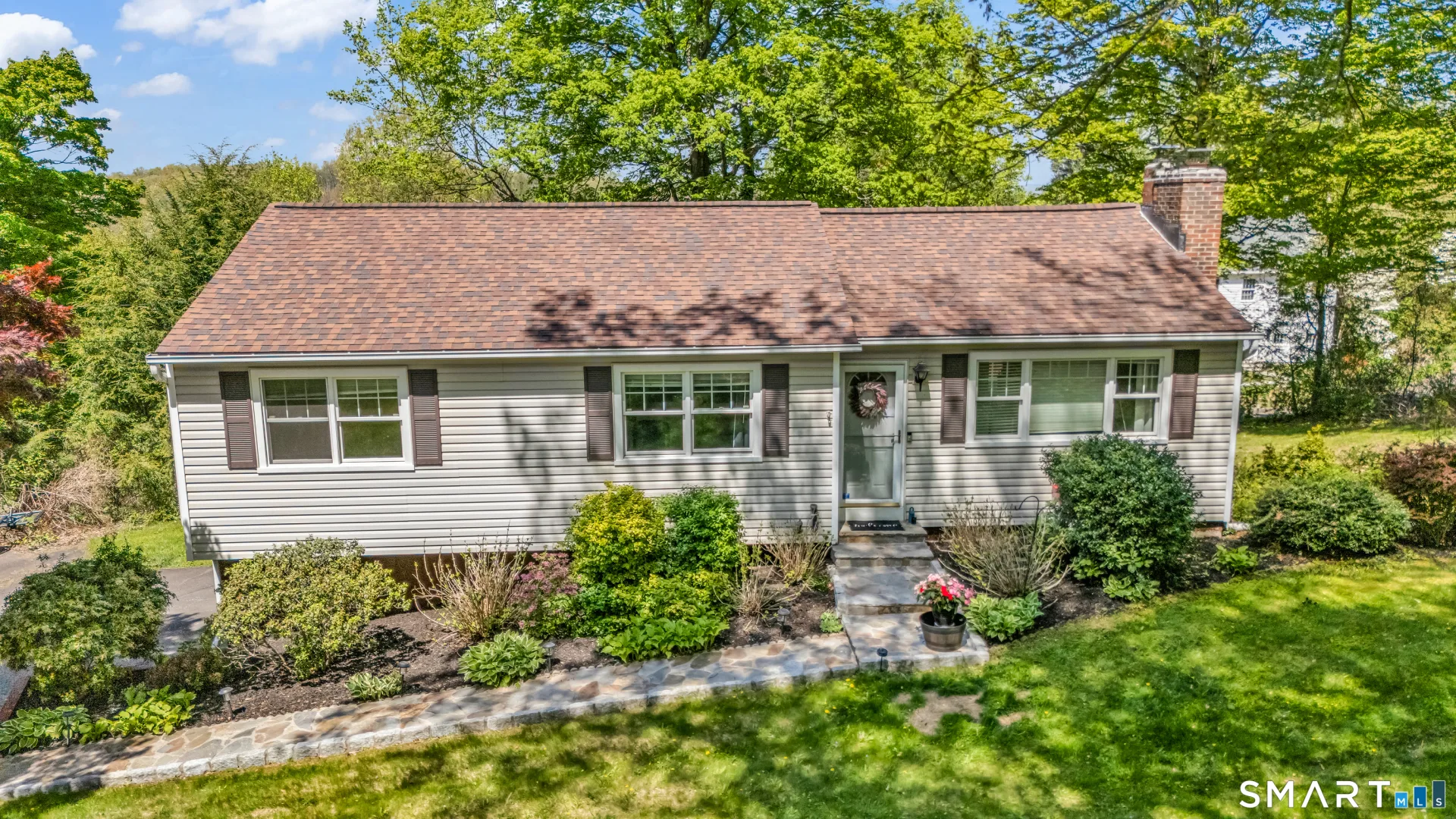 51 Chipmunk Trail, Newtown, CT