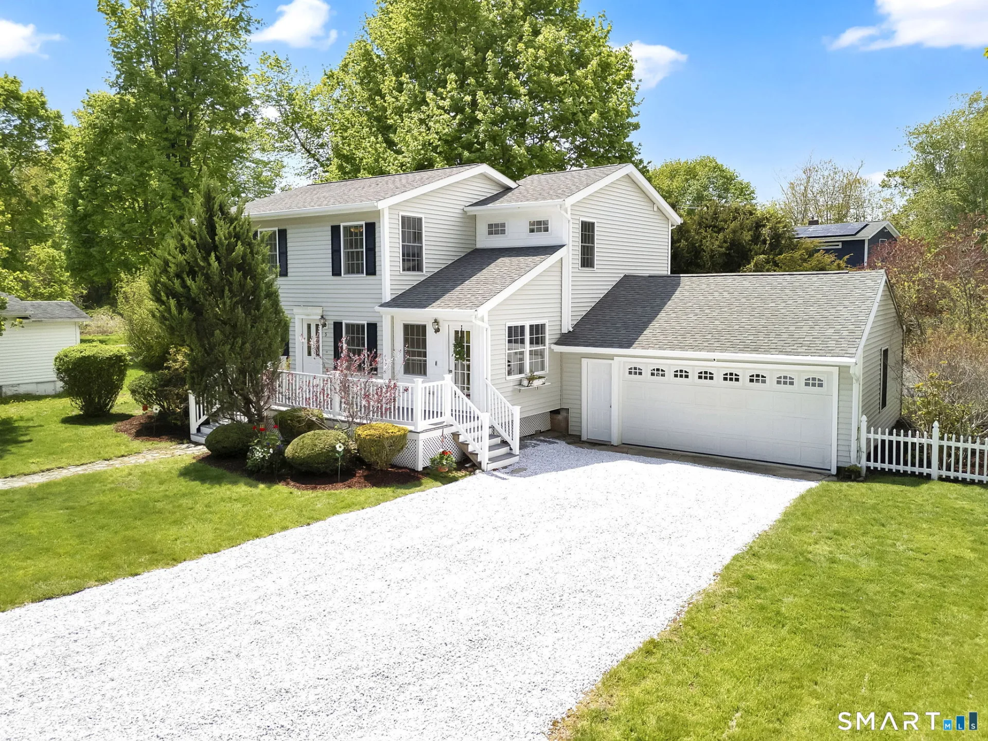 5 Central Avenue, East Lyme, CT