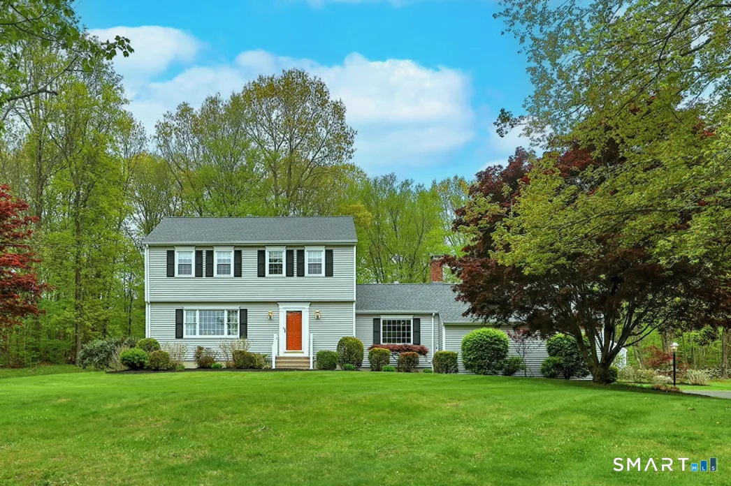 41 Tuttle Court, Bethany, CT