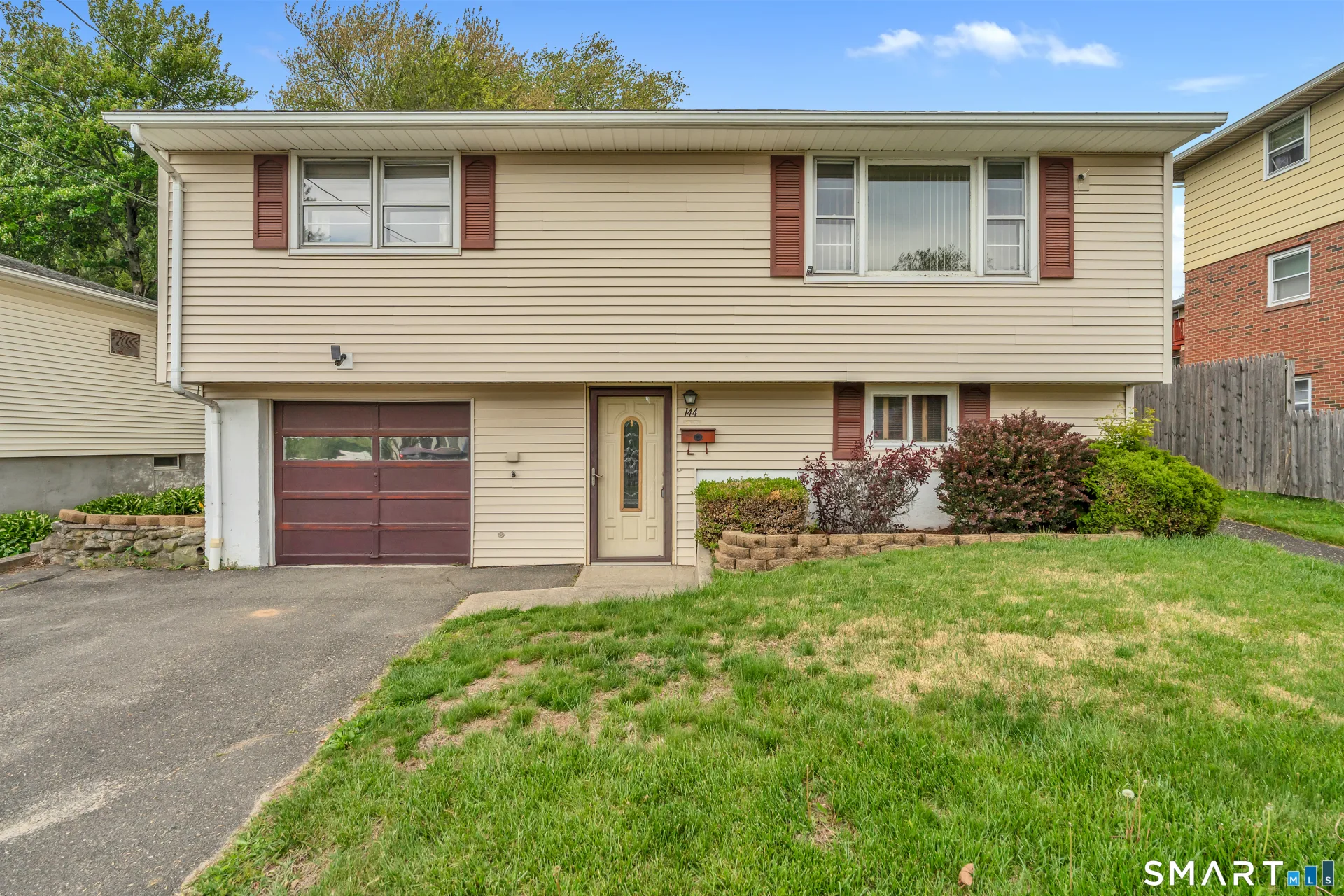 144 New Haven Avenue, Waterbury, CT