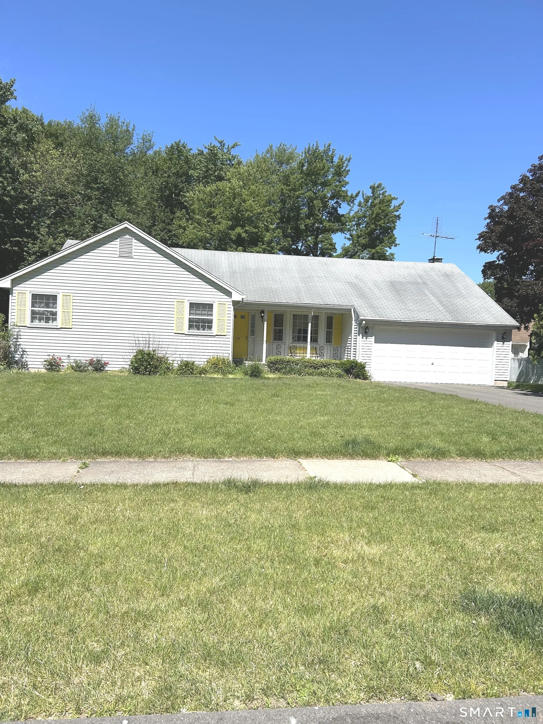 139 Forest Drive, Newington, CT