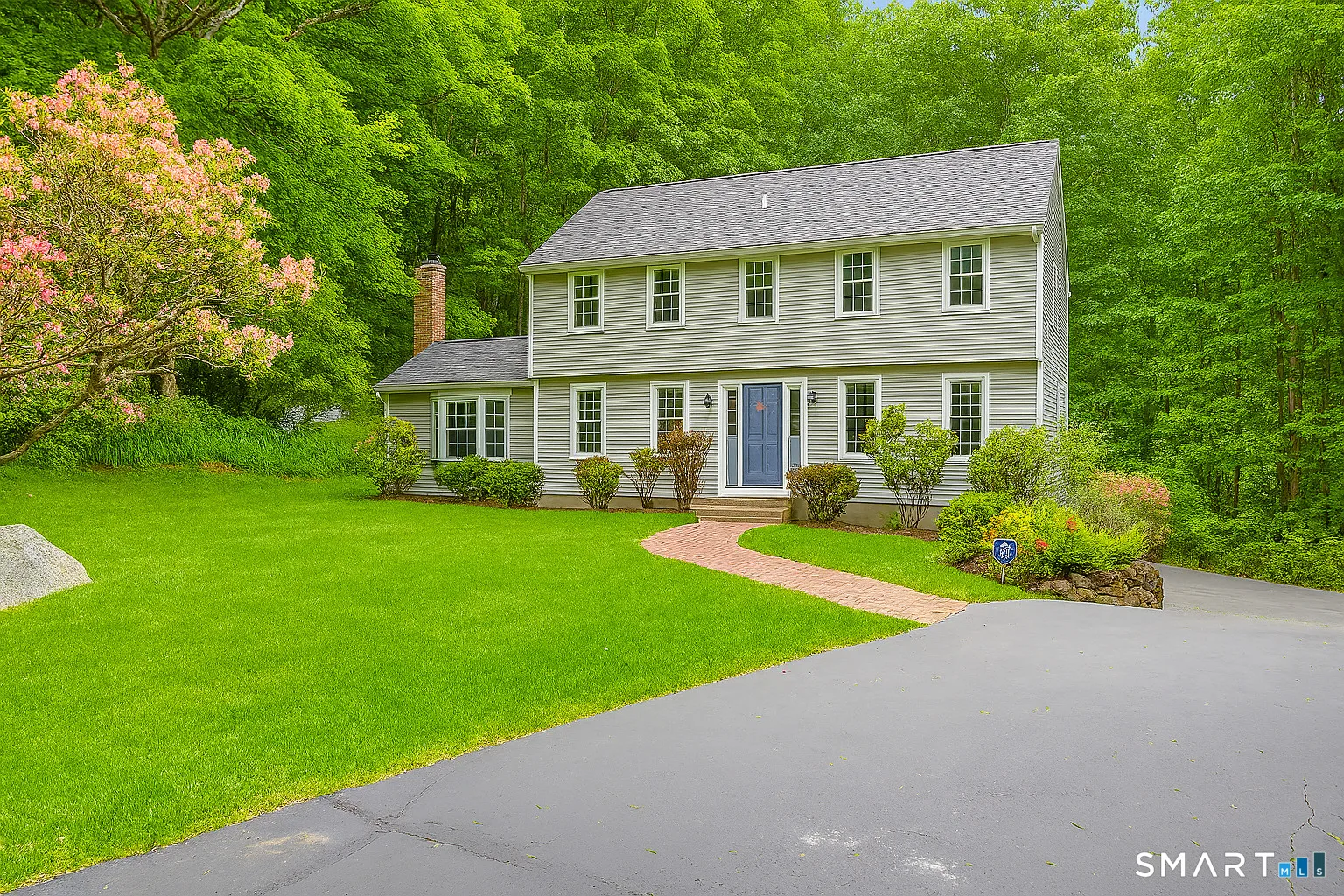 29 Hungry Hill Circle, Guilford, CT