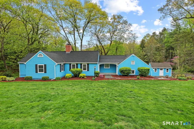 77 Kimberly Lane