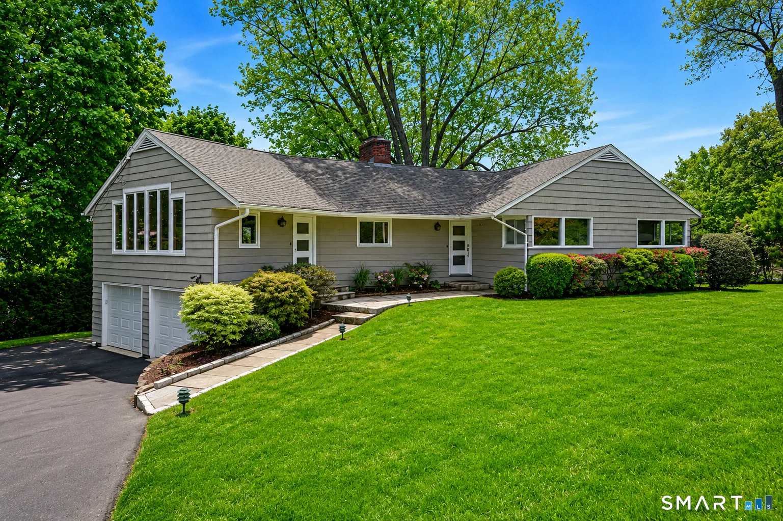 211 High Meadow Road, Fairfield, CT