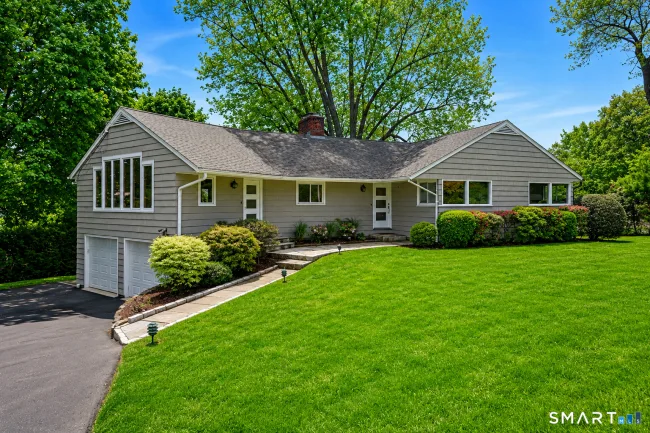 211 High Meadow Road, Fairfield, CT