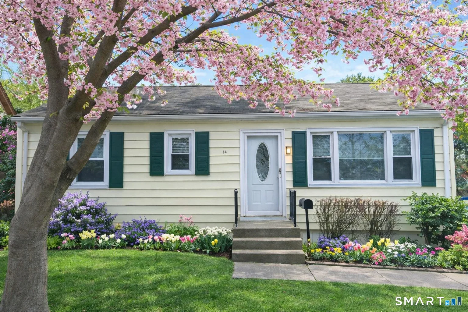 14 Dale Place, Stamford, CT