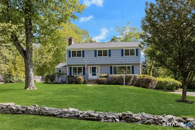 1090 Galloping Hill Road, Fairfield, CT