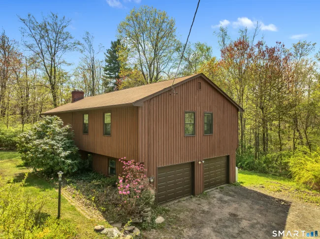 101 Case Street, Granby, CT