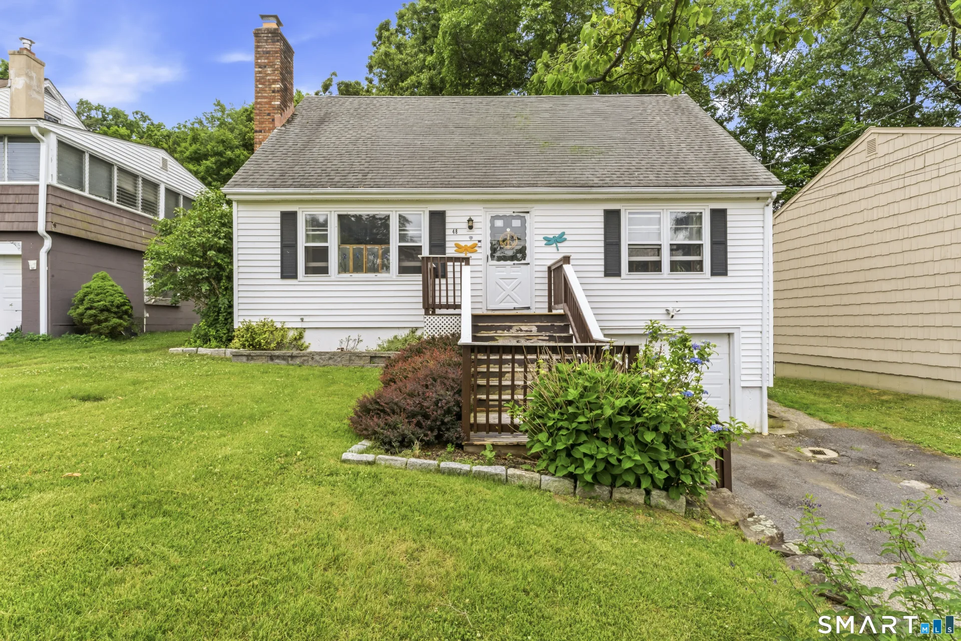48 Cribbins Avenue, Shelton, CT