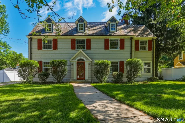 9 Bainbridge Road, West Hartford, CT
