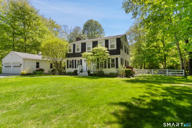 3 Cherokee Drive, Brookfield, CT