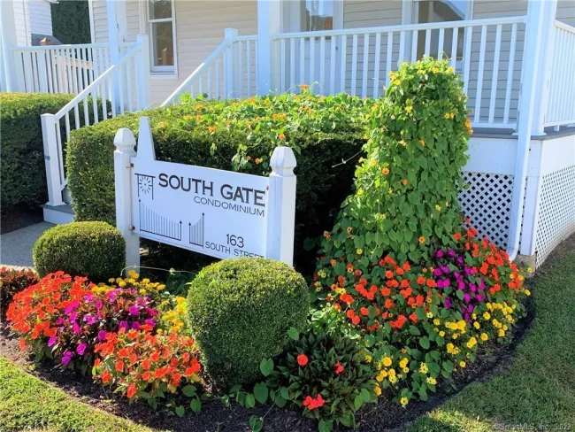 163 South Street #55, Danbury, CT