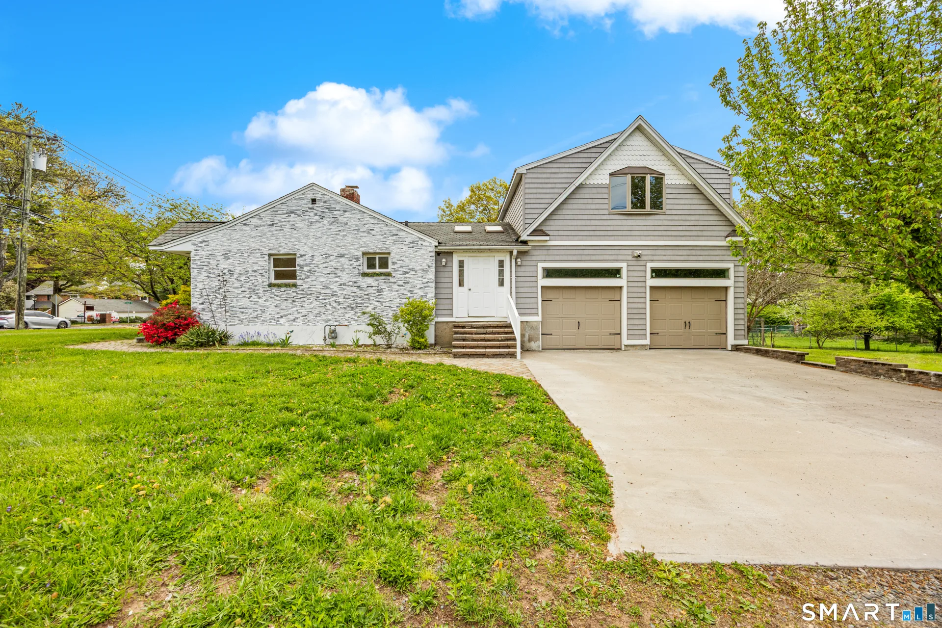 1195 New Britain Avenue, West Hartford, CT