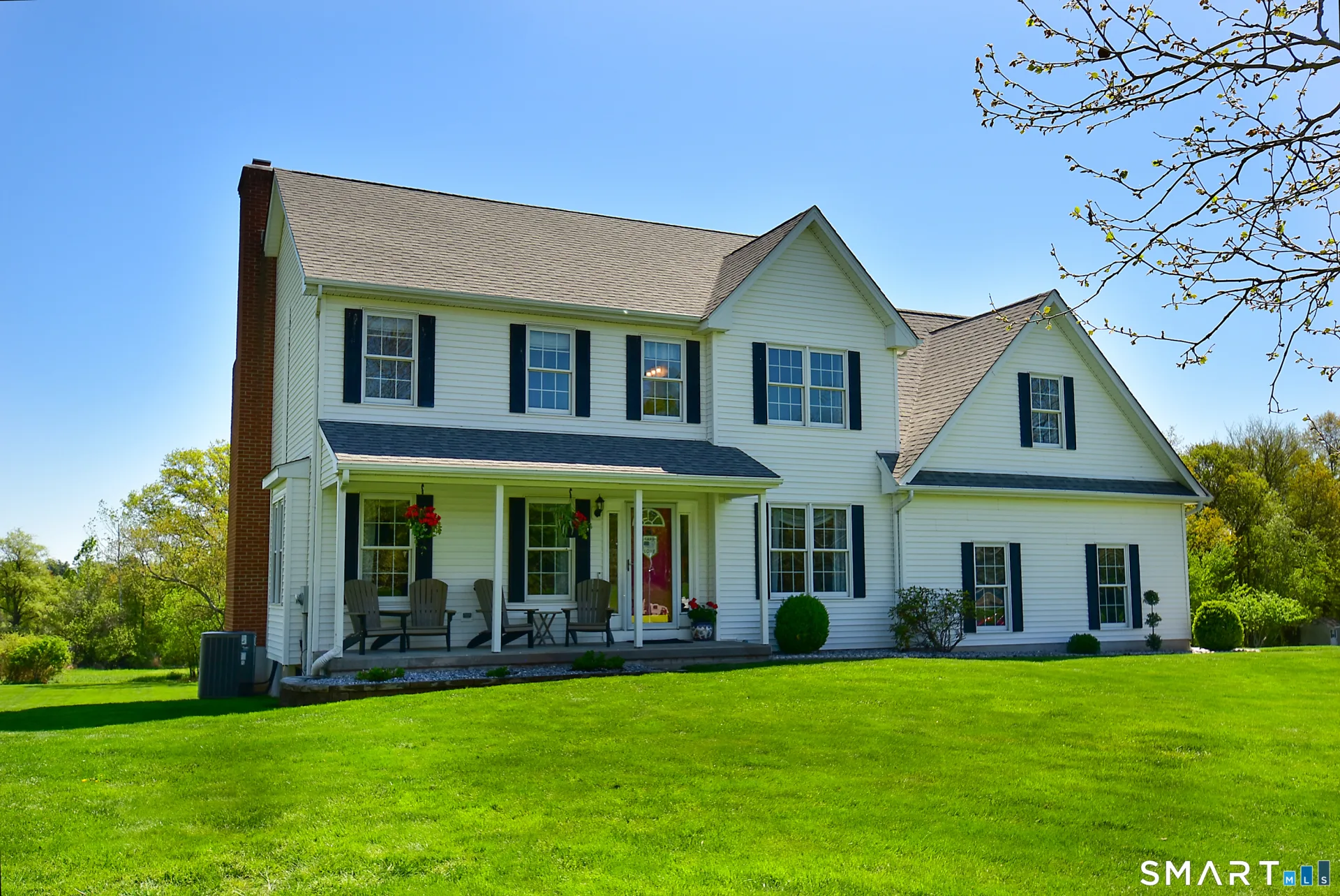 30 Michael Lane, Suffield, CT