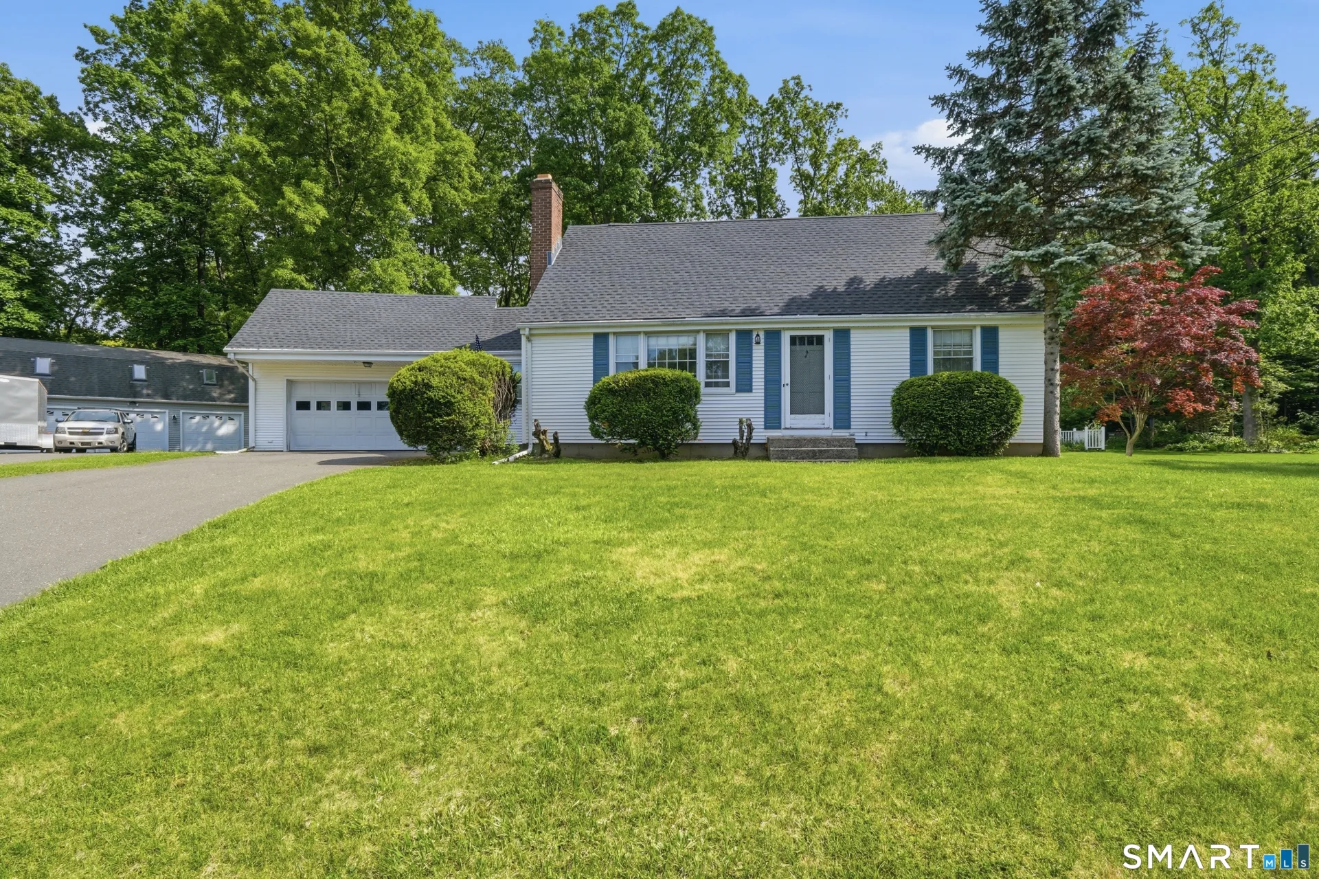 40 Royal Oak Road, New Britain, CT