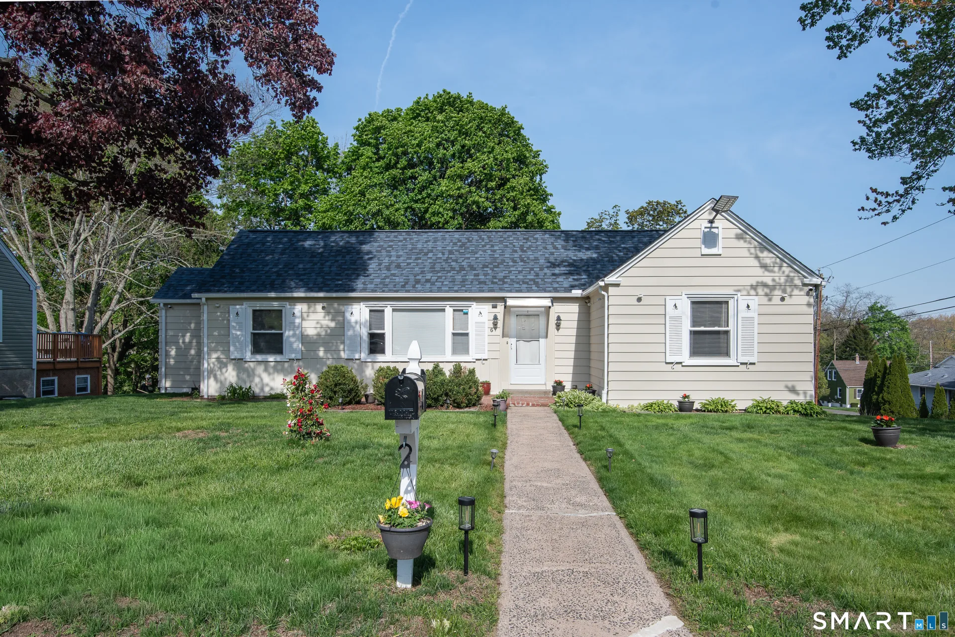 6 Over Street, Waterbury, CT