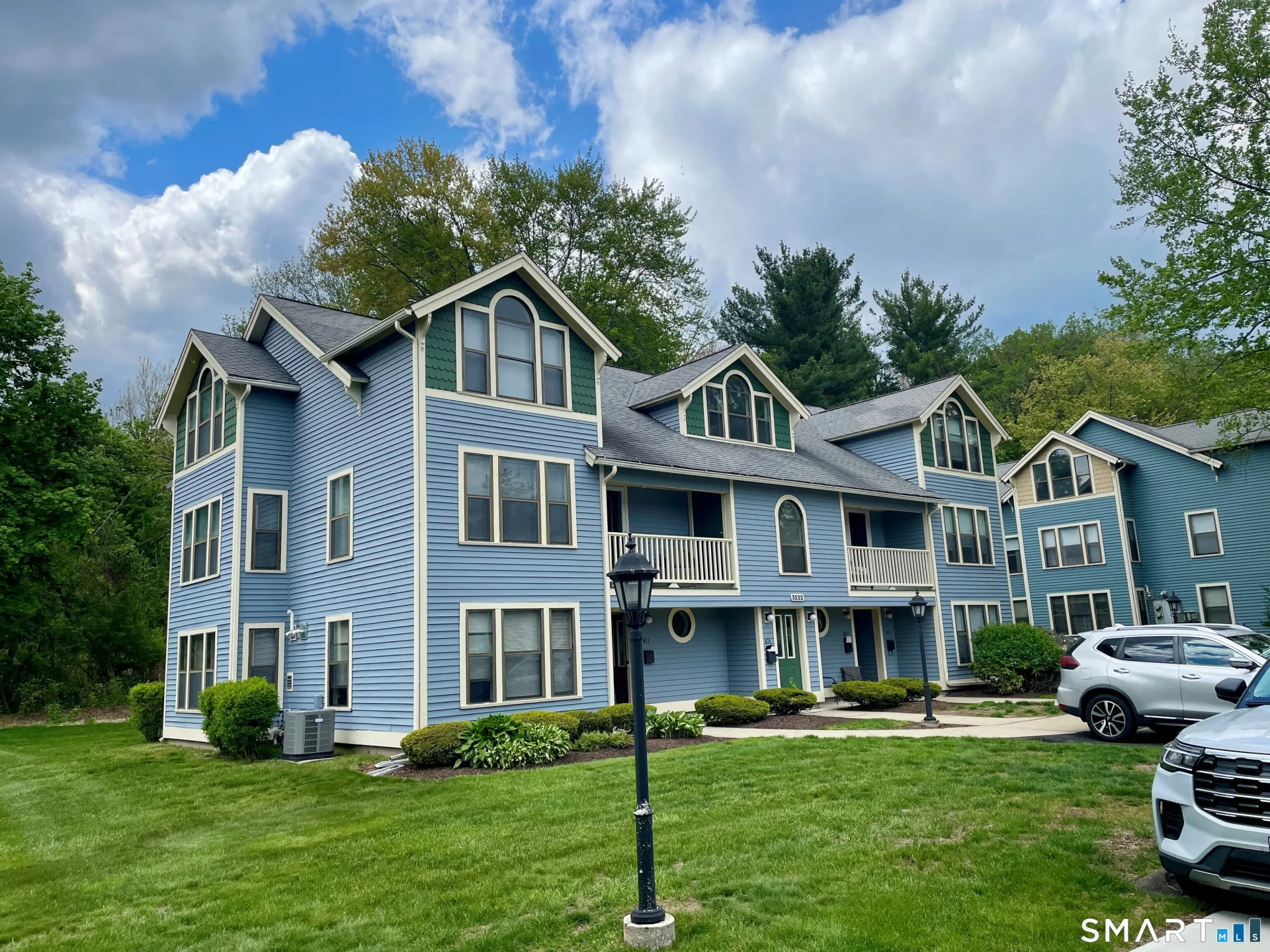 3208 Whitney Avenue #4C, Hamden, CT