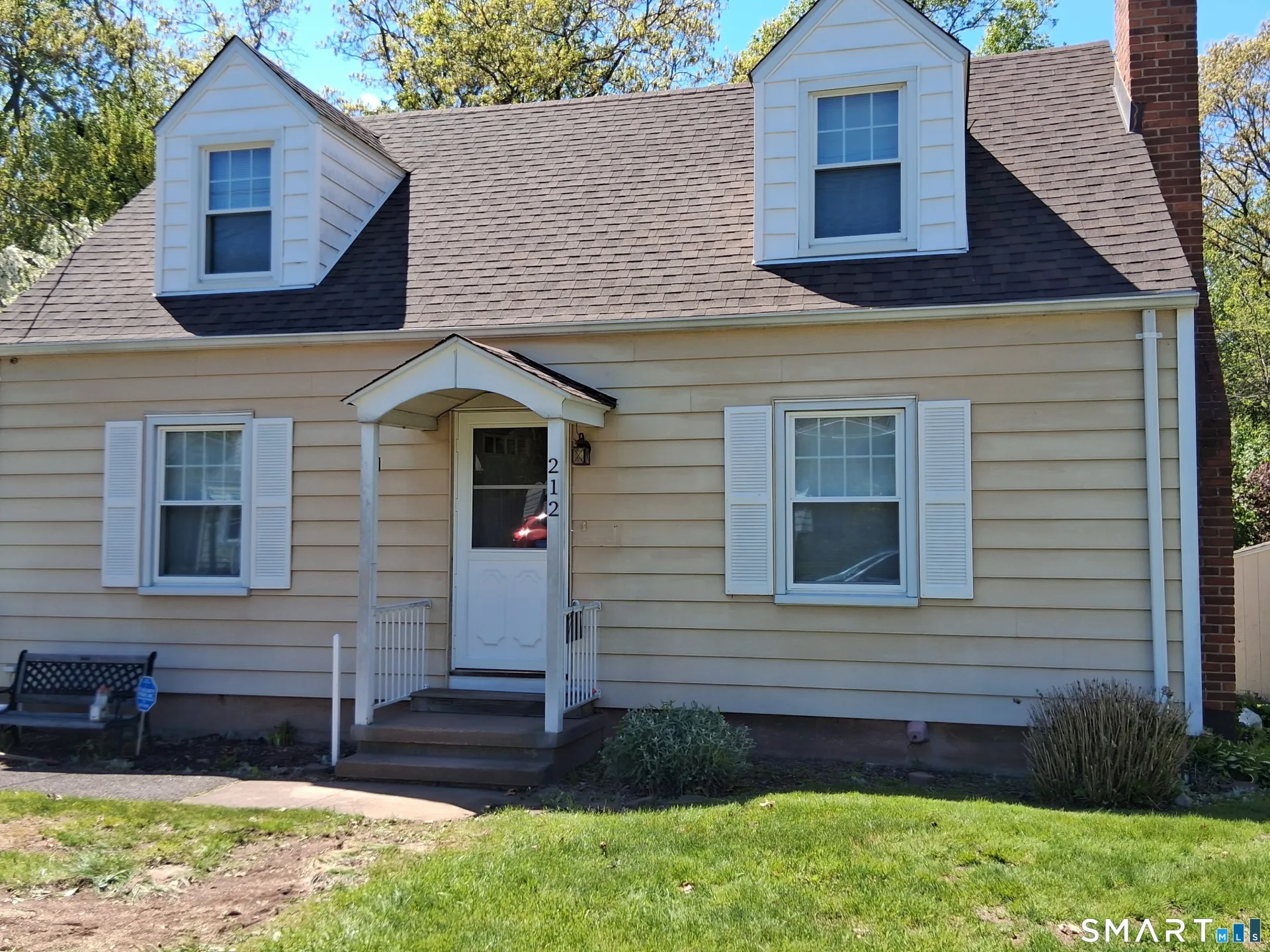 212 Dorrance Street, Hamden, CT