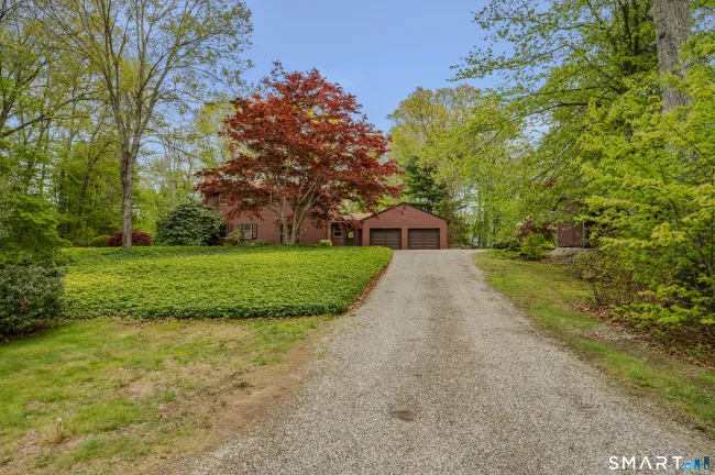 275 West Main Street, Chester, CT