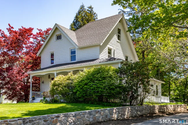 24 Ethan Allen Street, Salisbury, CT