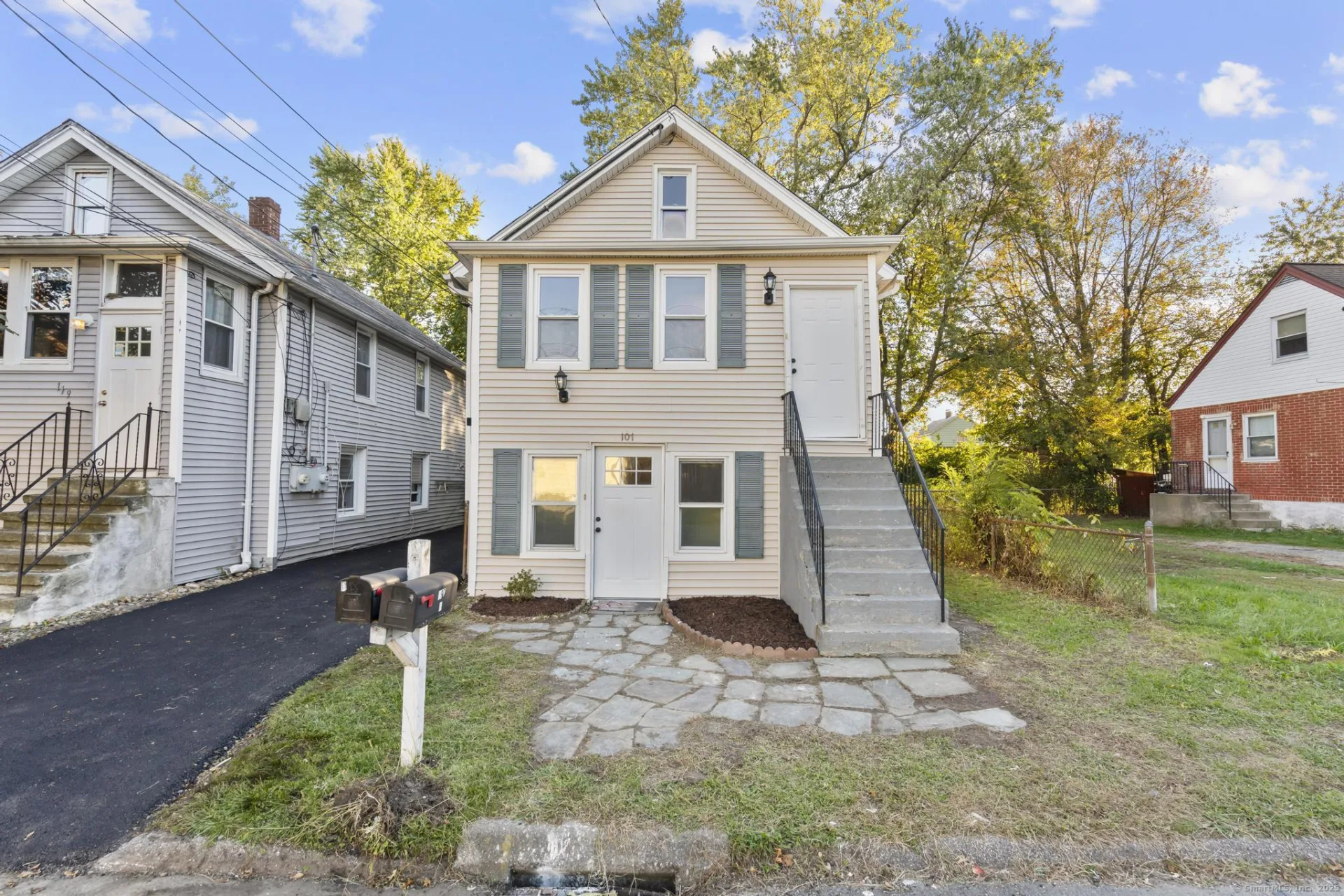 107 Dewey Street, Stratford, CT