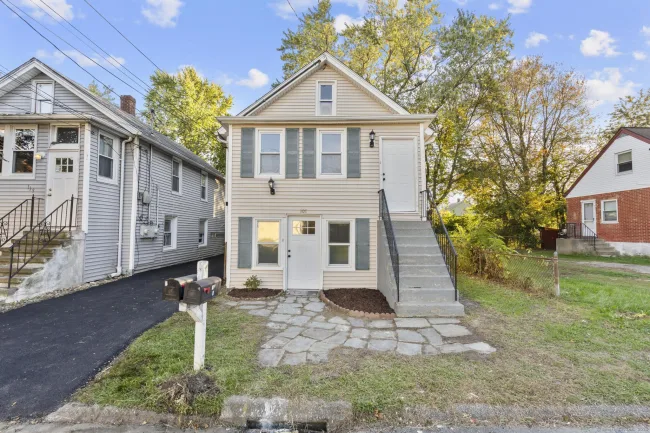 107 Dewey Street, Stratford, CT