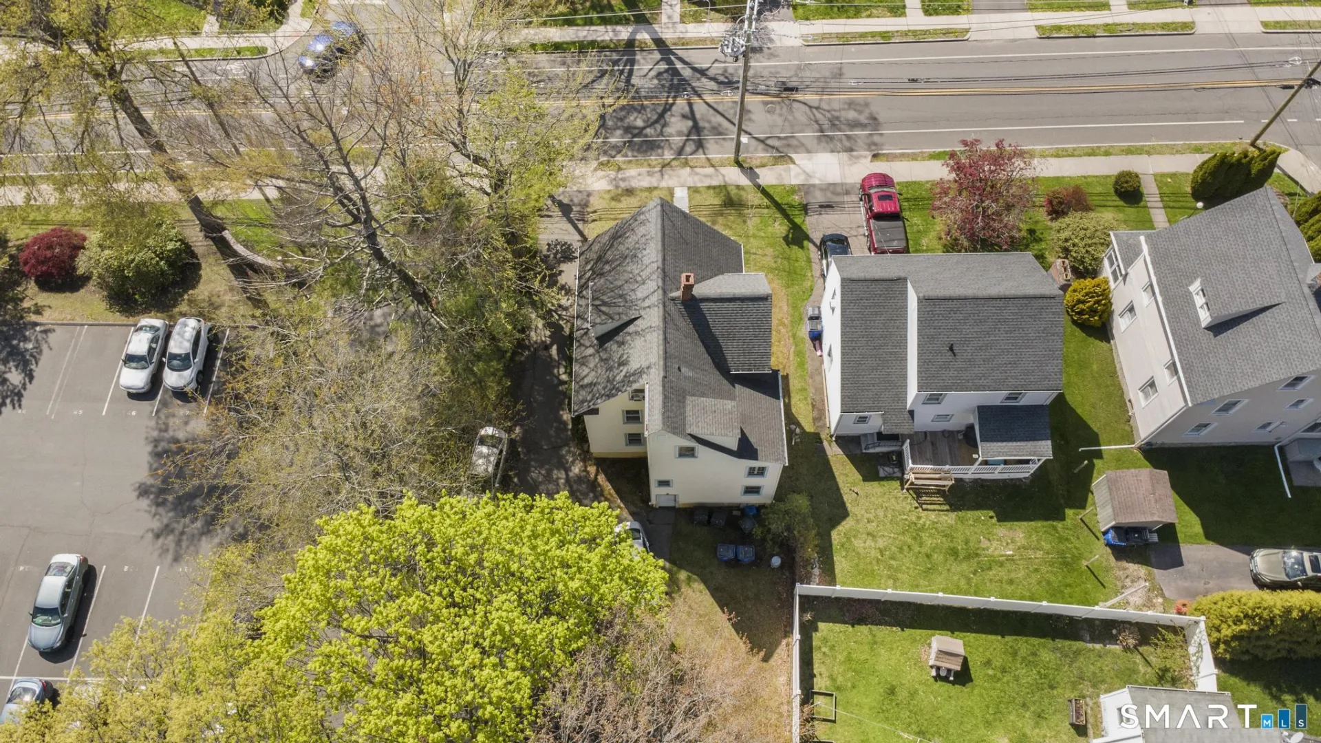 86 Oakwood Avenue, West Hartford, CT