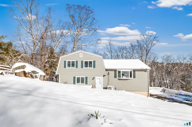 17 Stage Road, Brookfield, CT