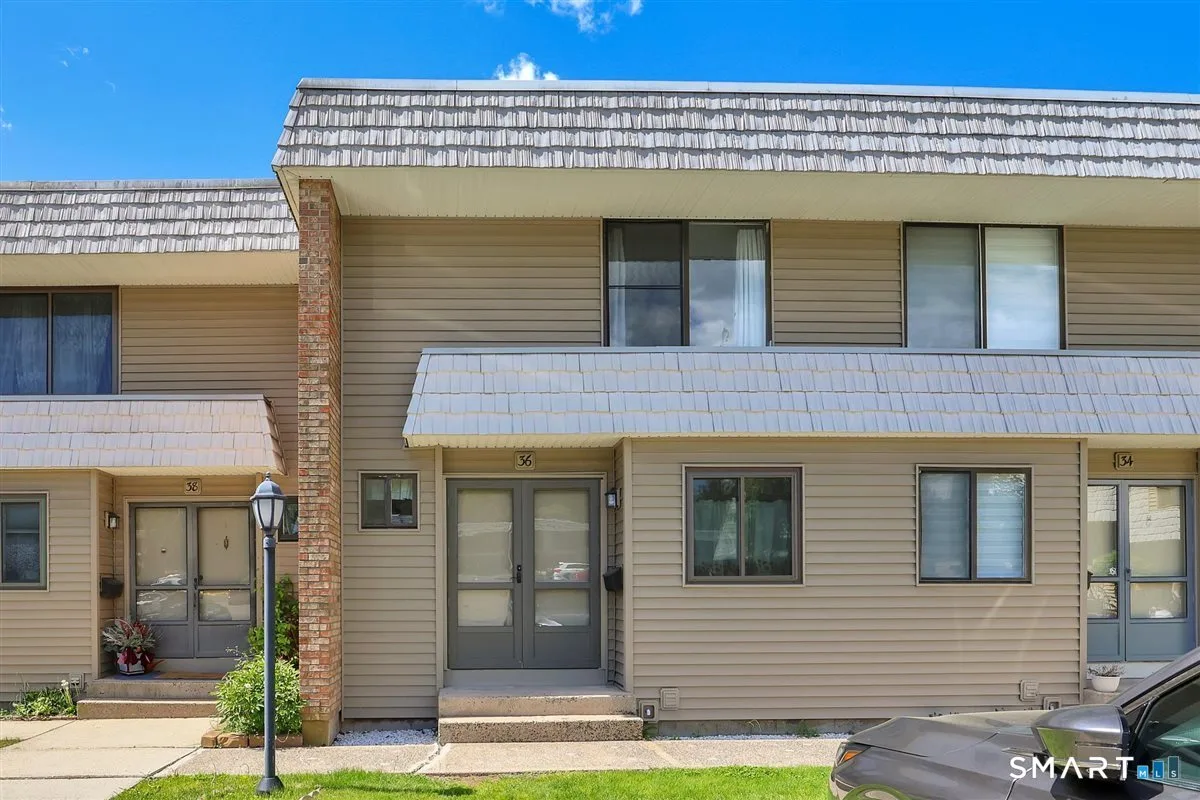 36 Cedar Land Court #36, Cromwell, CT