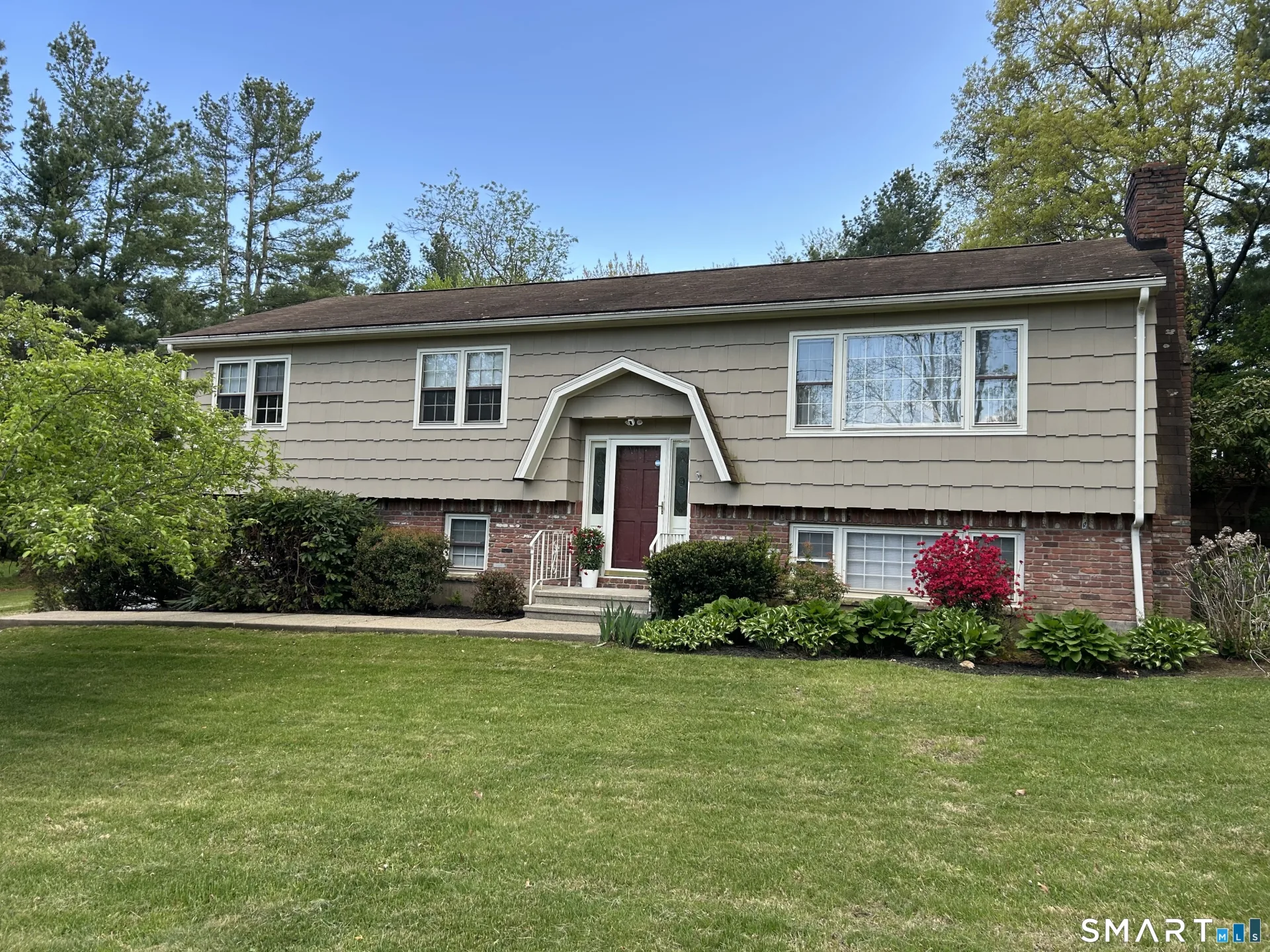 44 Monroe Road, Shelton, CT