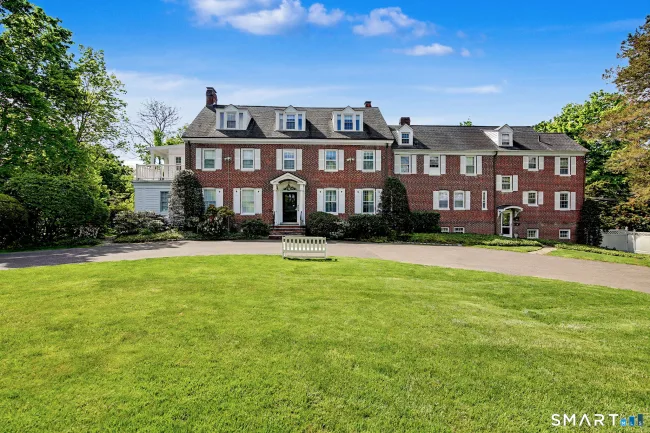 24 Saint Johns Place #4