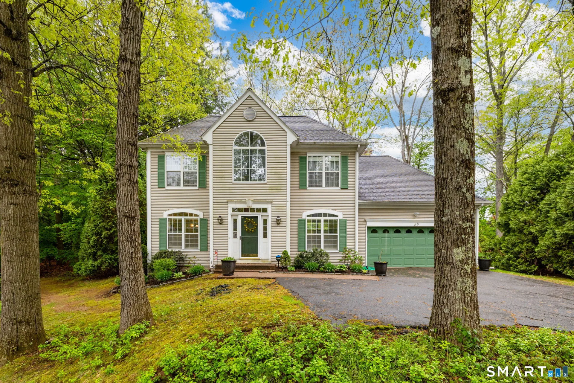 8 Whitward Place, Windsor, CT
